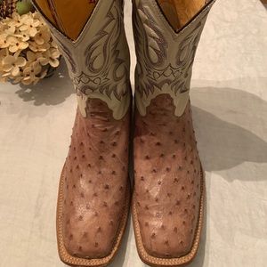 Nocona square toe western boots Ostrich Quill 10.5